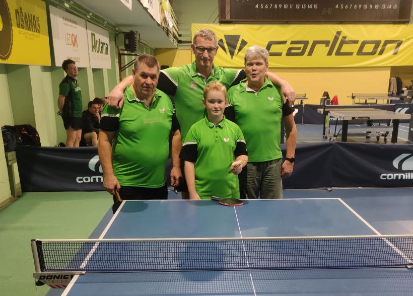 Sporto centro auklėtinis Matas Kušeliauskis puikiai žaidžia ir Lietuvos suaugusiųjų III lygos komandiniame stalo teniso čempionate