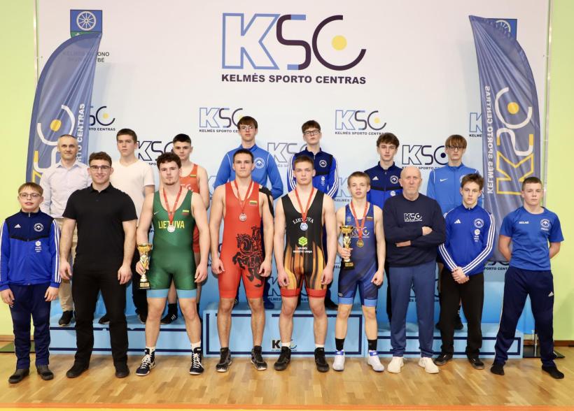 Lietuvos laivųjų imtynių jaunimo čempionais tapo Arnas Jokimčius ir Nedas Leščauskas