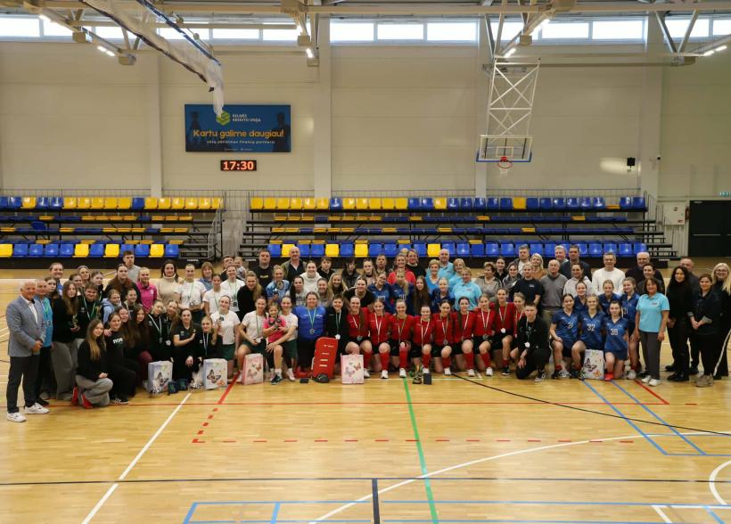 Sporto klubo "Aušra" žolės riedulio turnyras Redai Zubavičienei atminti 