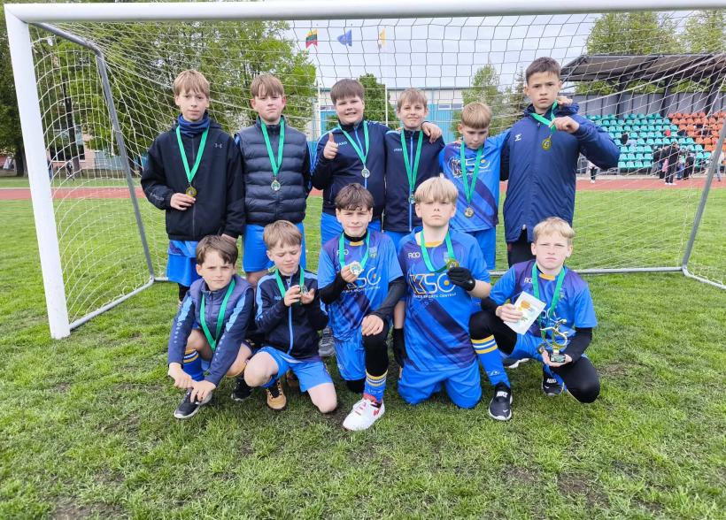Kelmės sporto centro U-12 komanda dalyvavo futbolo turnyre Radviliškyje