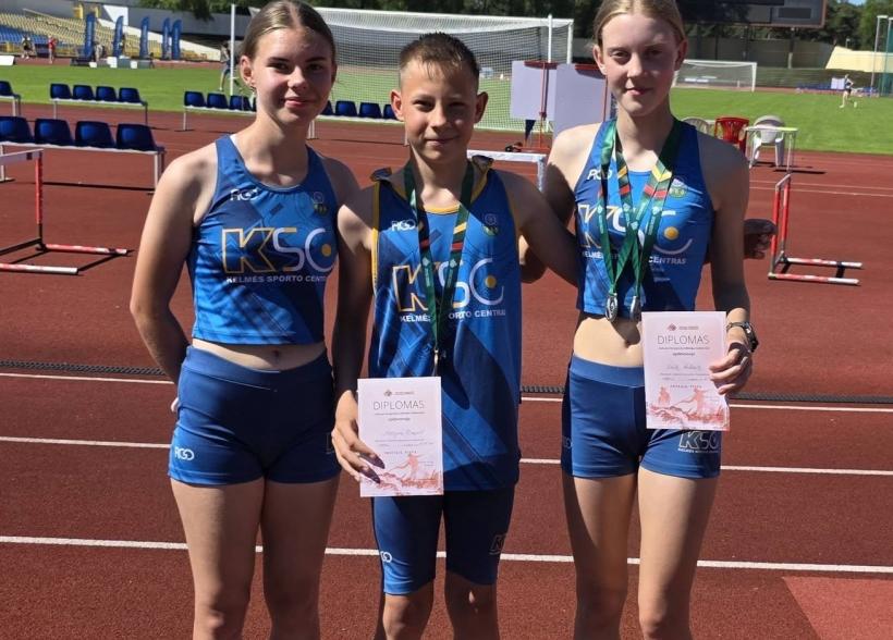 Kelmės sporto centro lengvaatlečiai Lietuvos jaunučių čempionate iškovojo tris medalius