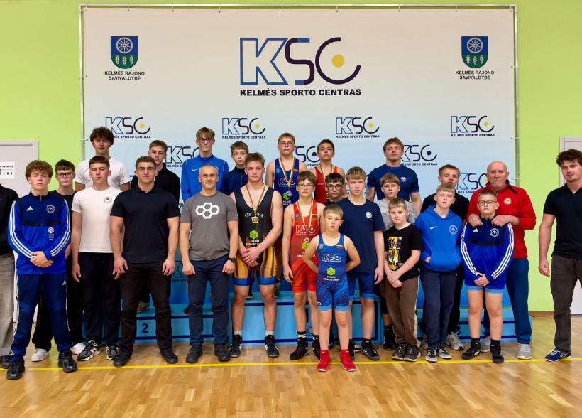Lietuvos laisvųjų imtynių U13 ir U17 žaidynėse kelmiškiai iškovojo visų spalvų medalius